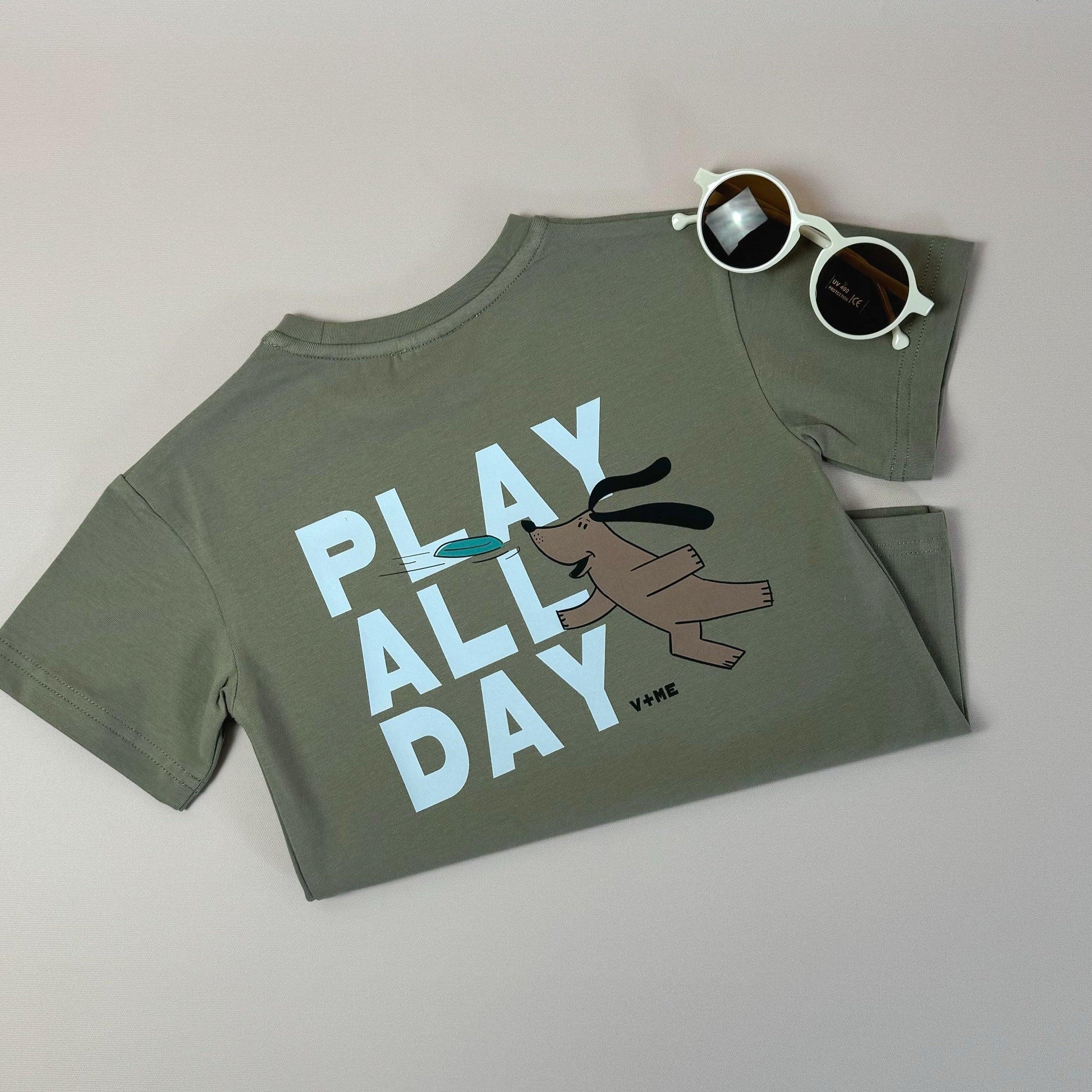 PLAY ALL DAY Frisbee Dog T-Shirt - V Plus Me